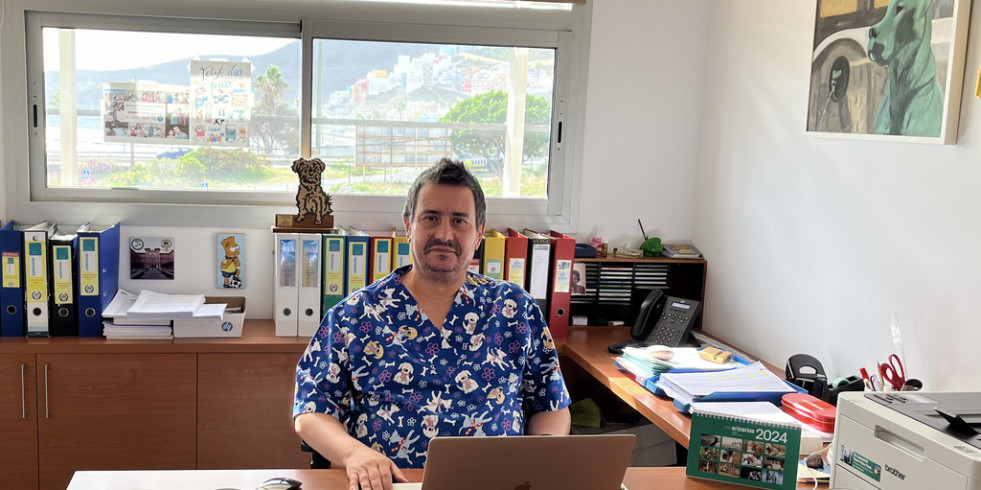 Manuel Zumbado deja la Comisión Deontológica del Colegio Veterinario de Las Palmas tras 15 años