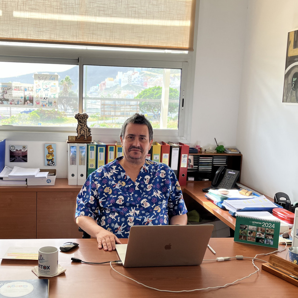 Manuel Zumbado deja la Comisión Deontológica del Colegio Veterinario de Las Palmas tras 15 años