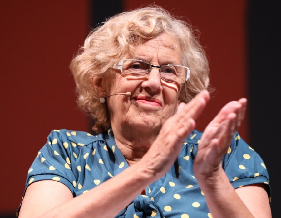 Manuela Carmena y Carme Portaceli presentan la programación 2017 18 del Teatro Español 05