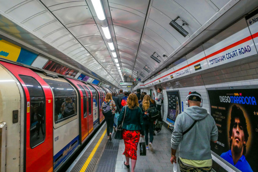 Encuentran bacterias resistentes a antibioticos en el metro de Londres image 380