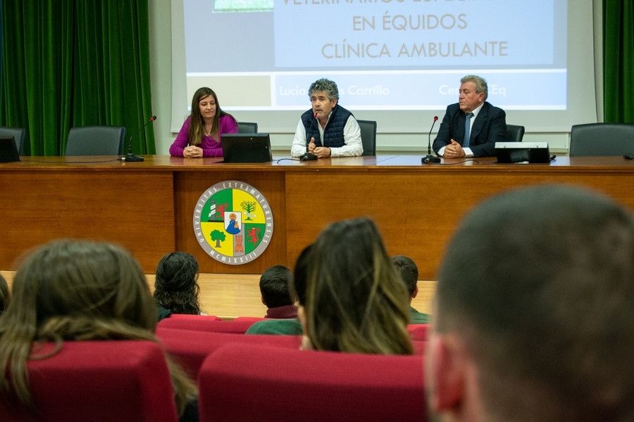 Lucia Navas, Juan Antonio Vicente y Antonio Gómez Peinado (1)