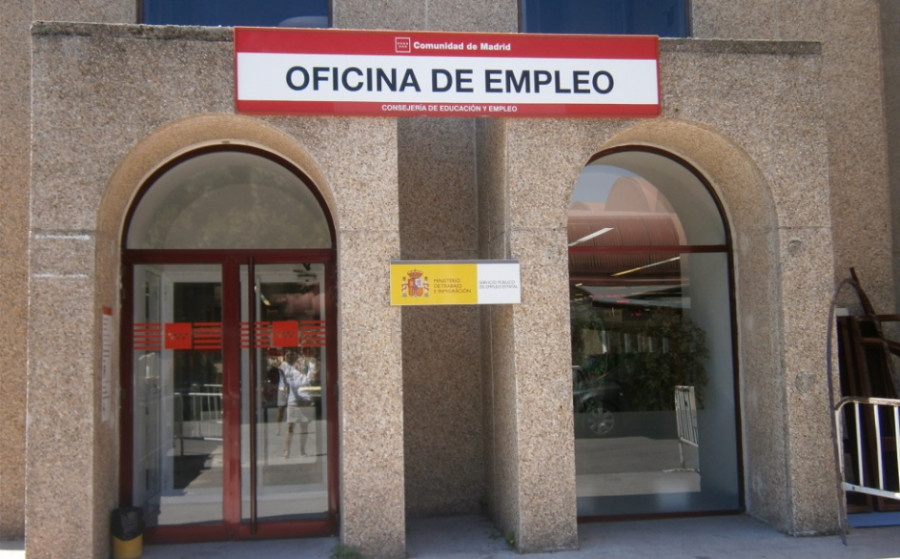Oficina de empleo paro