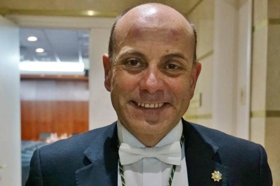 Alberto montoya