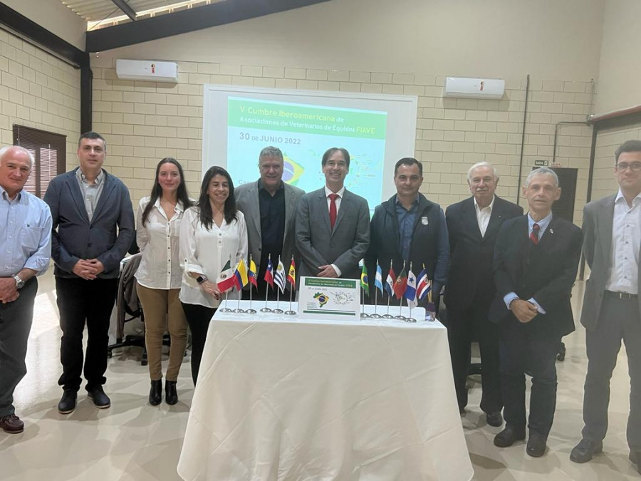 2fiave asociación veterinarios equinos iberoamérica