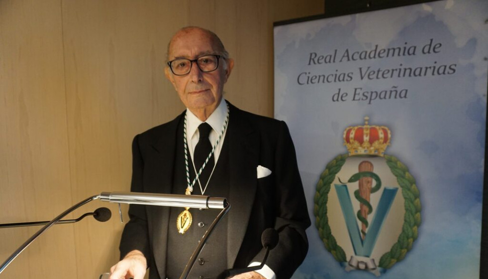 Jaime Lamo de Espinosa, nombrado Académico de Honor de la Real Academia Veterinaria de España