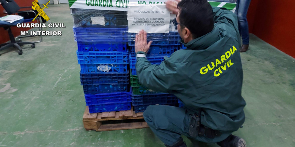 Investigan a dos personas por la comercialización y distribución ilegal de productos cárnicos