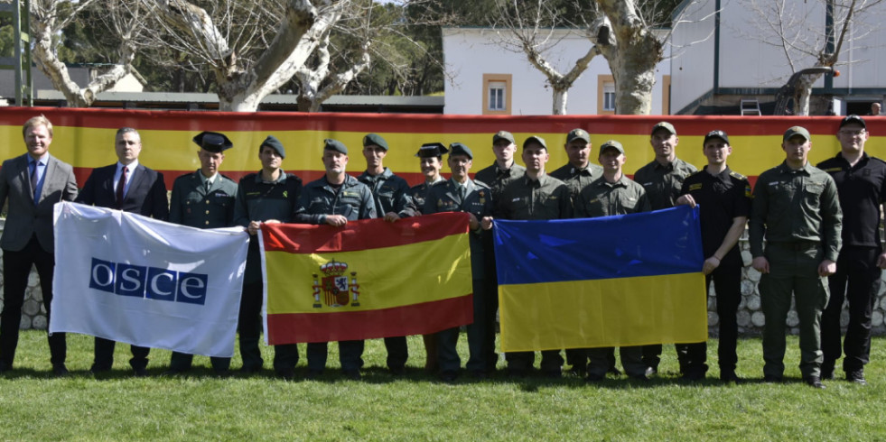 Guardia Civil forma a cuerpos de seguridad de Ucrania en adiestramiento de perros