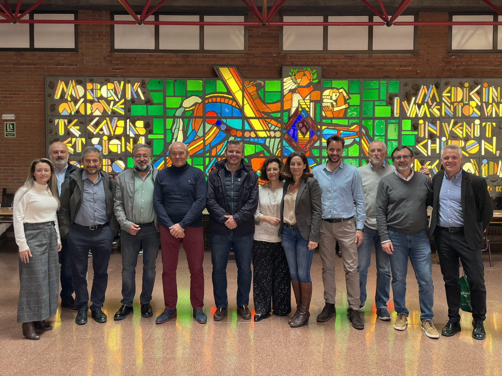 Los decanos de Veterinaria insisten en la necesidad de implantar un plan de estudios de 360 créditos