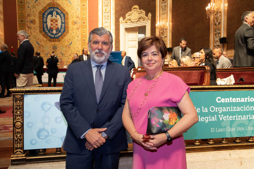 Santiago Sánchez-Apellániz y Yasmina Domínguez Cardona