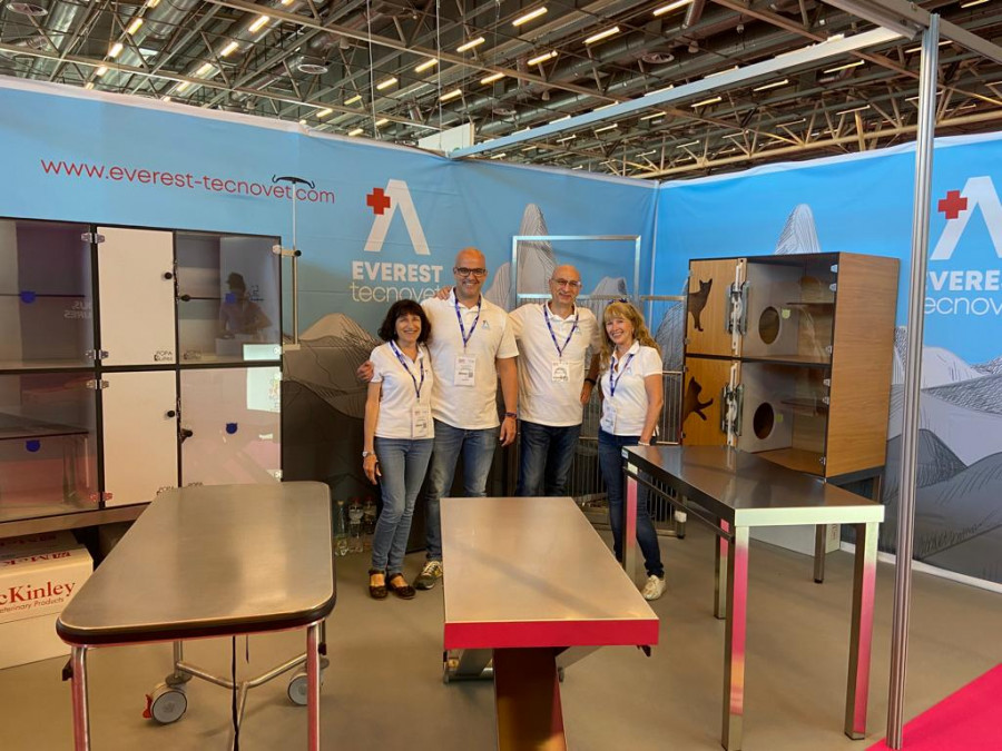 Stand everest tecnovet