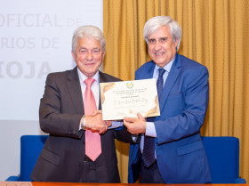 Juan José Badiola, nombrado presidente de honor del Colegio de Veterinarios de La Rioja