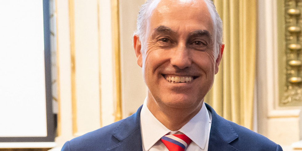 Álvaro Mateos presenta su programa para presidir la Organización Colegial Veterinaria