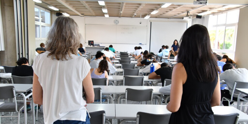 Las notas de corte de Veterinaria para el curso 2023/2024 bajan respecto al último año