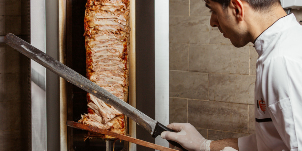Varios productos con pollo causan brotes de salmonela en 11 países europeos