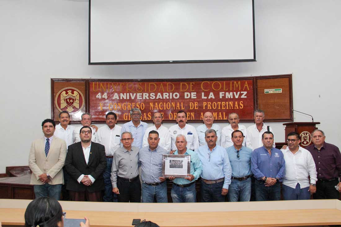 44 aniversario Facultad de Medicina Veterinaria y Zootecnia de Colima