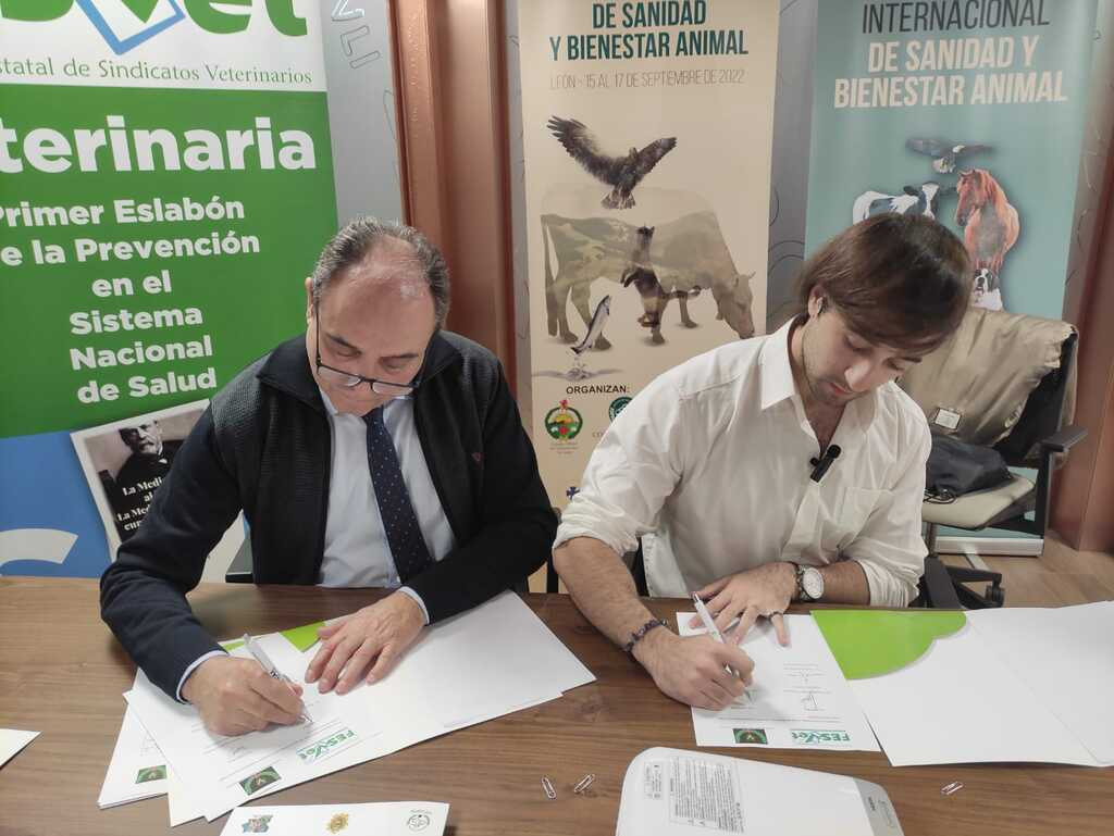 Firma acuerdo CONEVET y FESVET