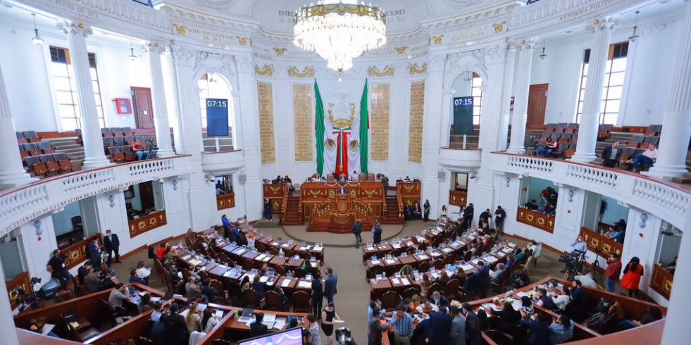 Aprueban reformas a favor del bienestar animal en CDMX; agresores pagarán gastos de atención médica