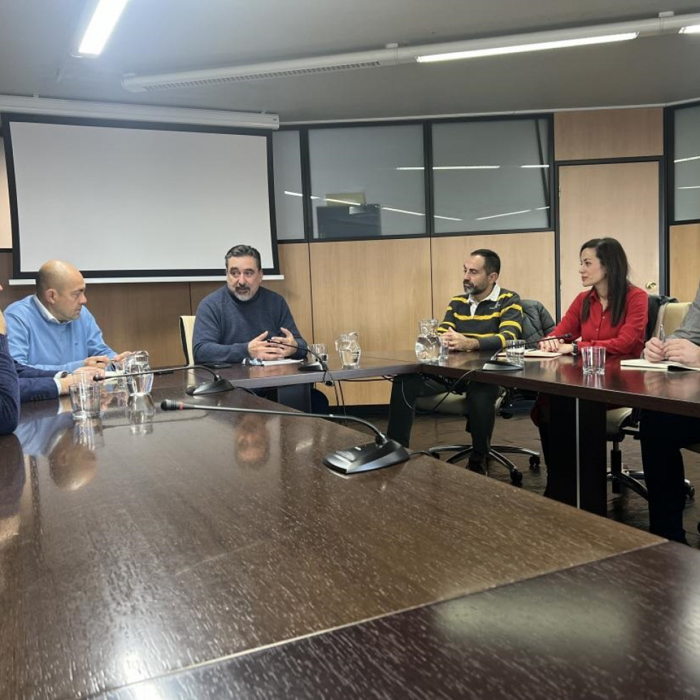 Castilla-La Mancha se reúne con los representantes del sector de ganado porcino