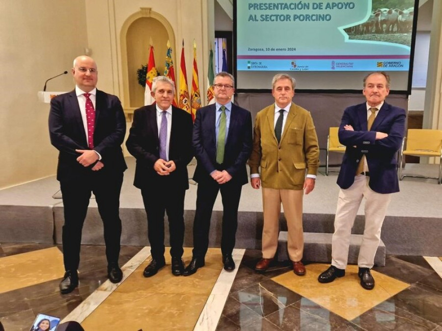 El conseller de Agricultura se reúne con sus homólogos de Aragón, Castilla y León y Extremadura y re