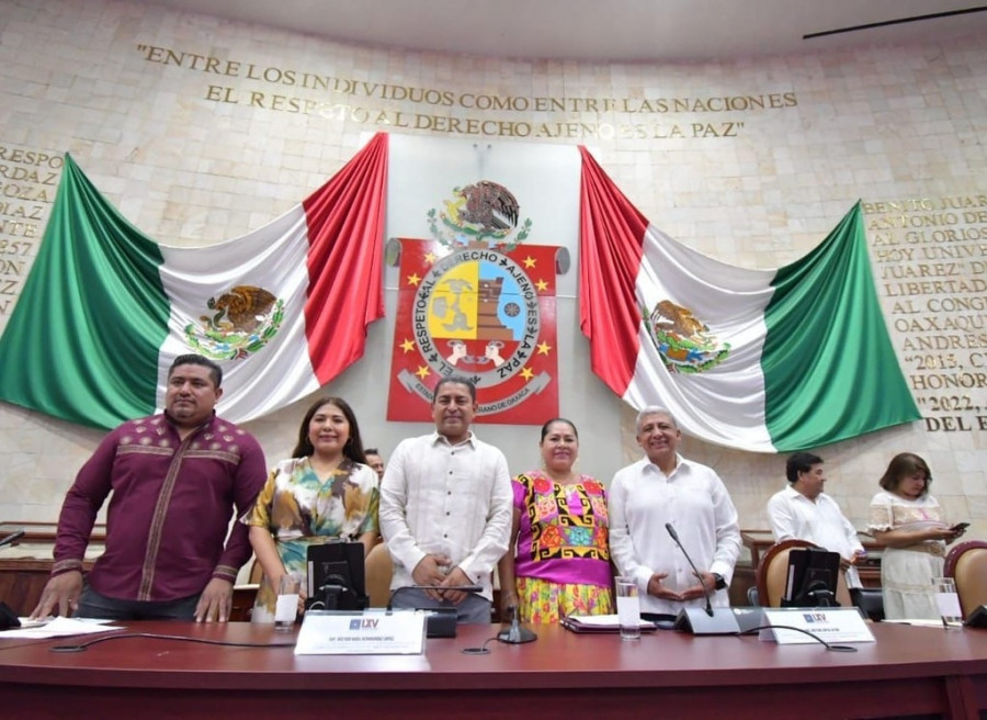 El titular de la Secretaría de Fomento Agroalimentario y Desarrollo Rural rindió cuentas ante las y