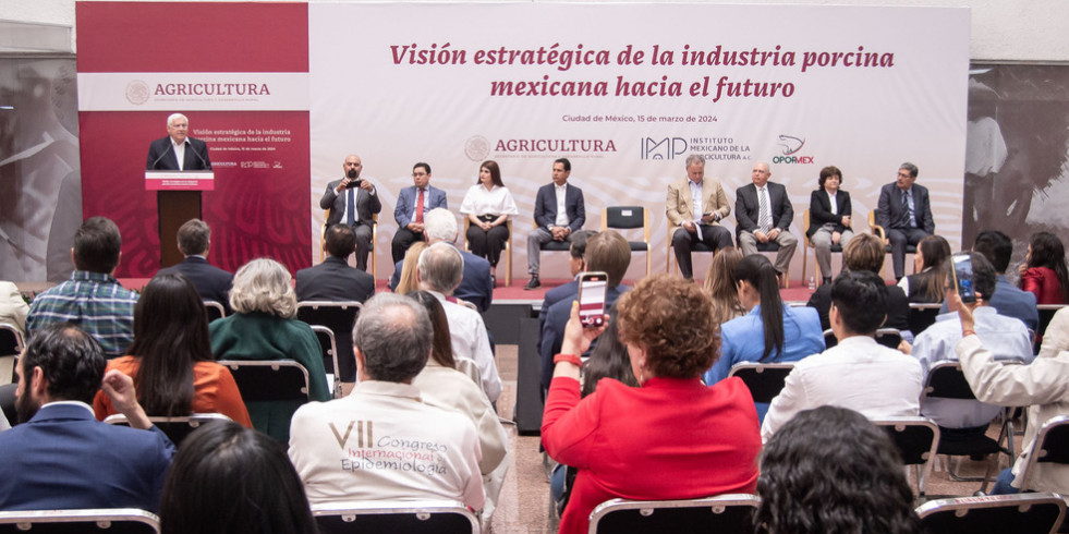 Reconocen la contribución de la industria porcina mexicana con el bienestar de la población