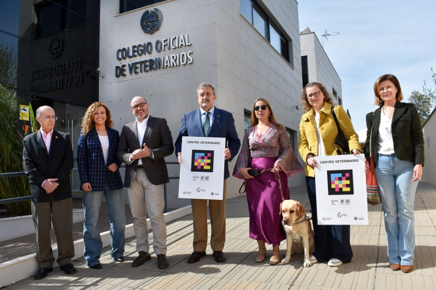 Presental el código Navilens, en Córdoba.