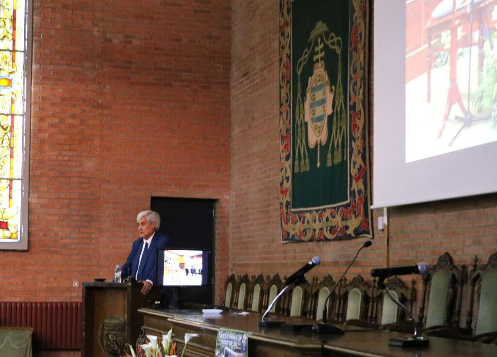 homenaje valentin perez - juan jose badiola