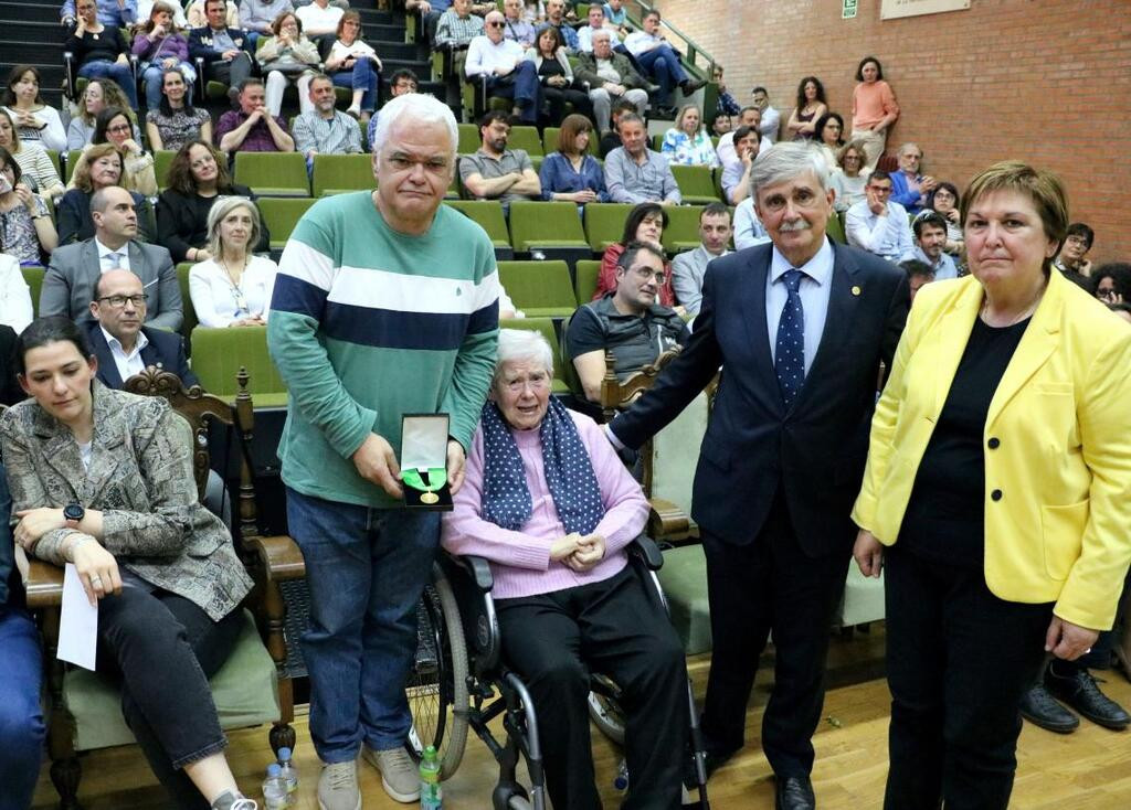 homenaje valentin perez