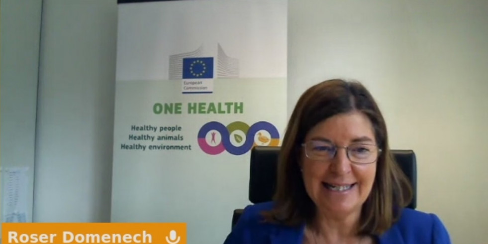 Roser Domènech resalta el trabajo conjunto de veterinarios y médicos y aboga por sensibilizar más sobre One Health