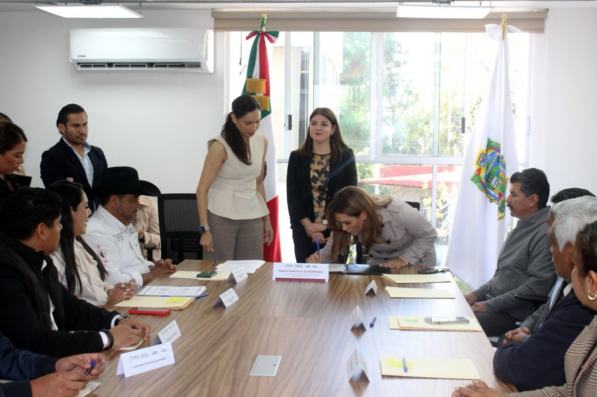 Prometen 16 municipios de Puebla colaborar en la atención de los animales víctimas de maltrato