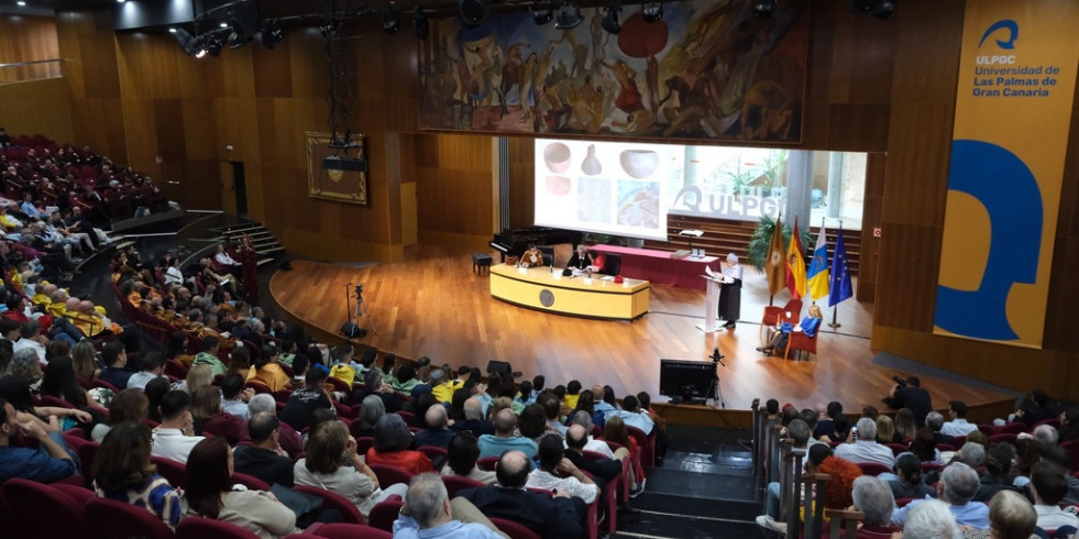 La Universidad de Las Palmas de Gran Canaria reconoce a 5 veterinarios entre las mejores tesis doctorales