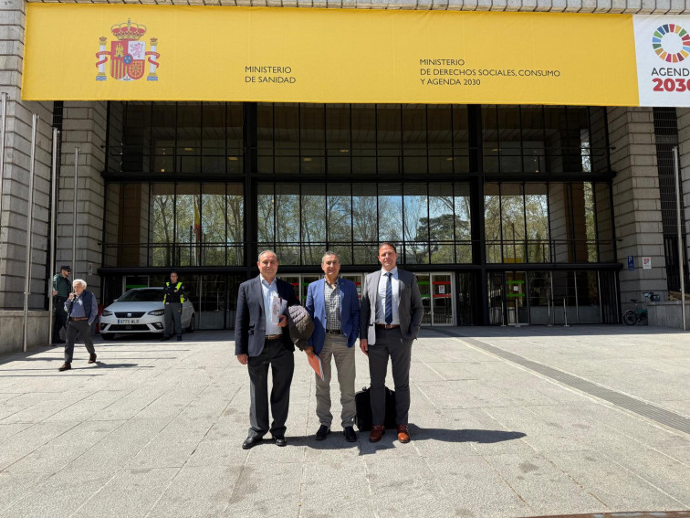 Presentan un recurso judicial ante la exclusión de los veterinarios de la especialidad de laboratorio clínico