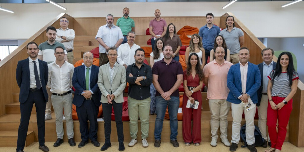 Crean un sistema que reduce la temperatura en naves de ganado vacuno con la que se consigue mayor productividad de leche