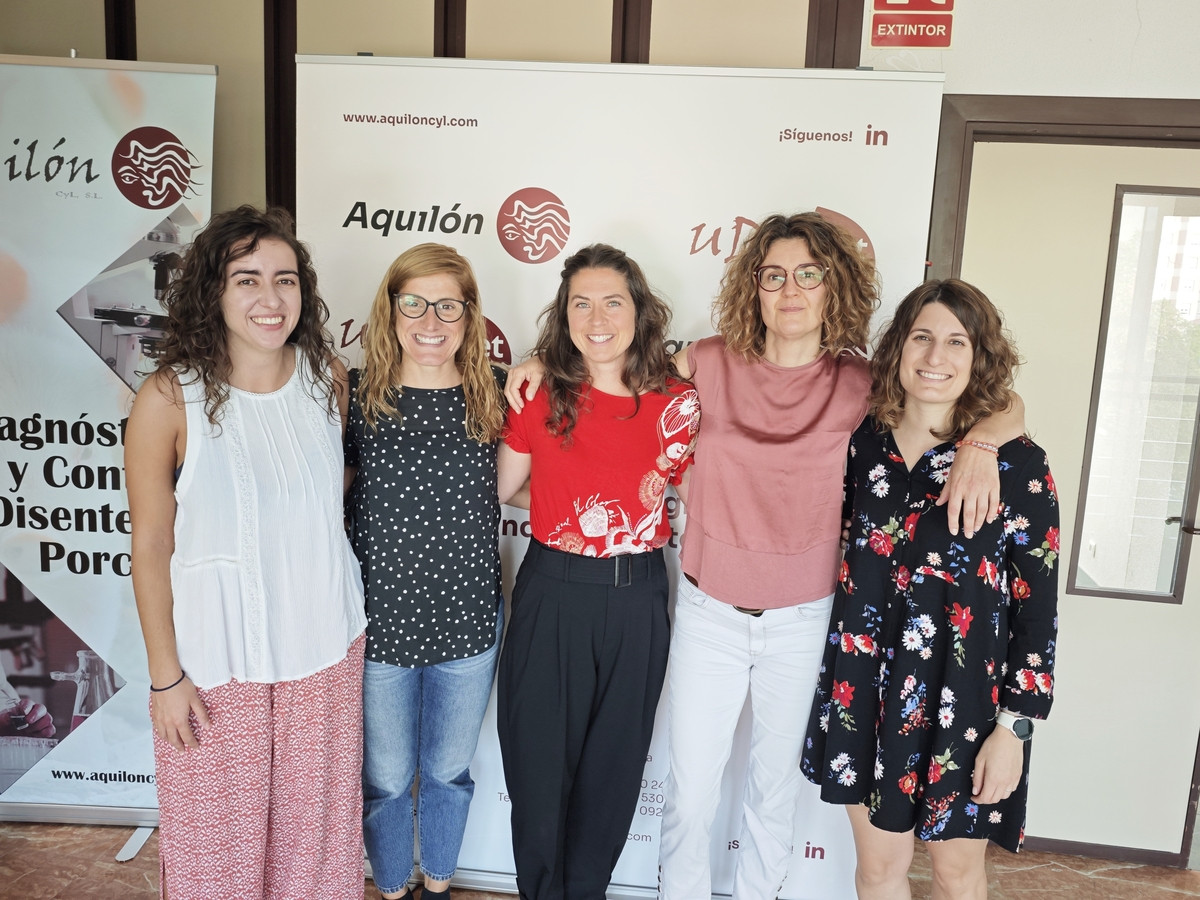 Equipo de Aquilu00f3n en Leu00f3n (2)