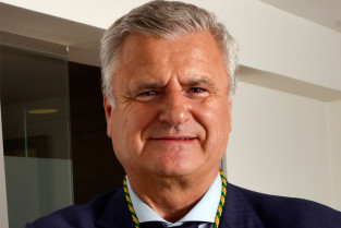 Juan Julián García Gómez continuará como presidente del Colegio de Veterinarios de Toledo