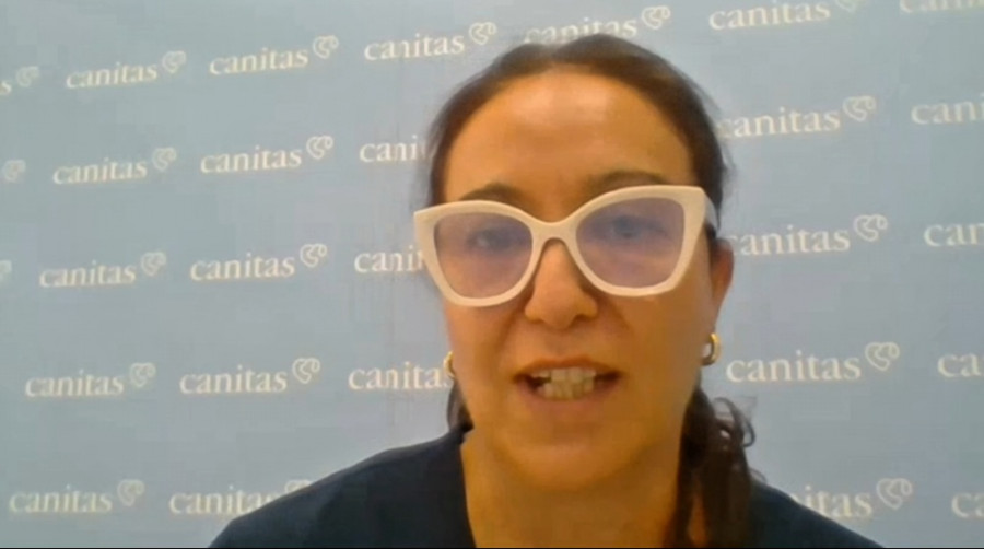 Inés valera jefa técnica del equipo veterinario canitas